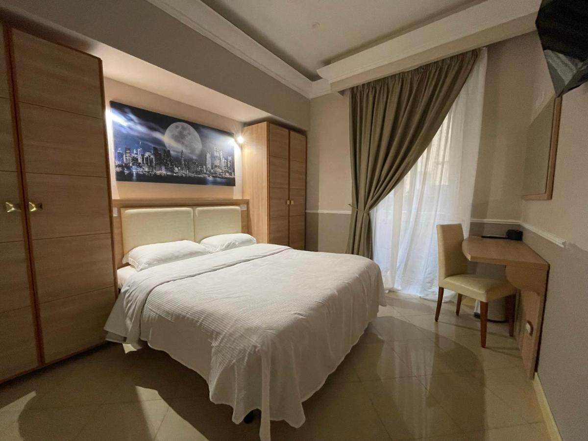 Spqr Suite Rome Extérieur photo
